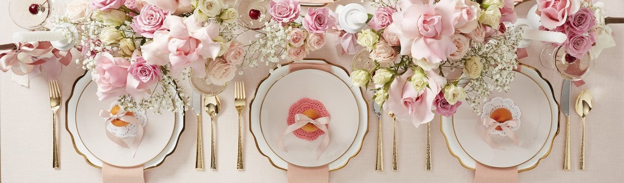 Elegant floral tablescape