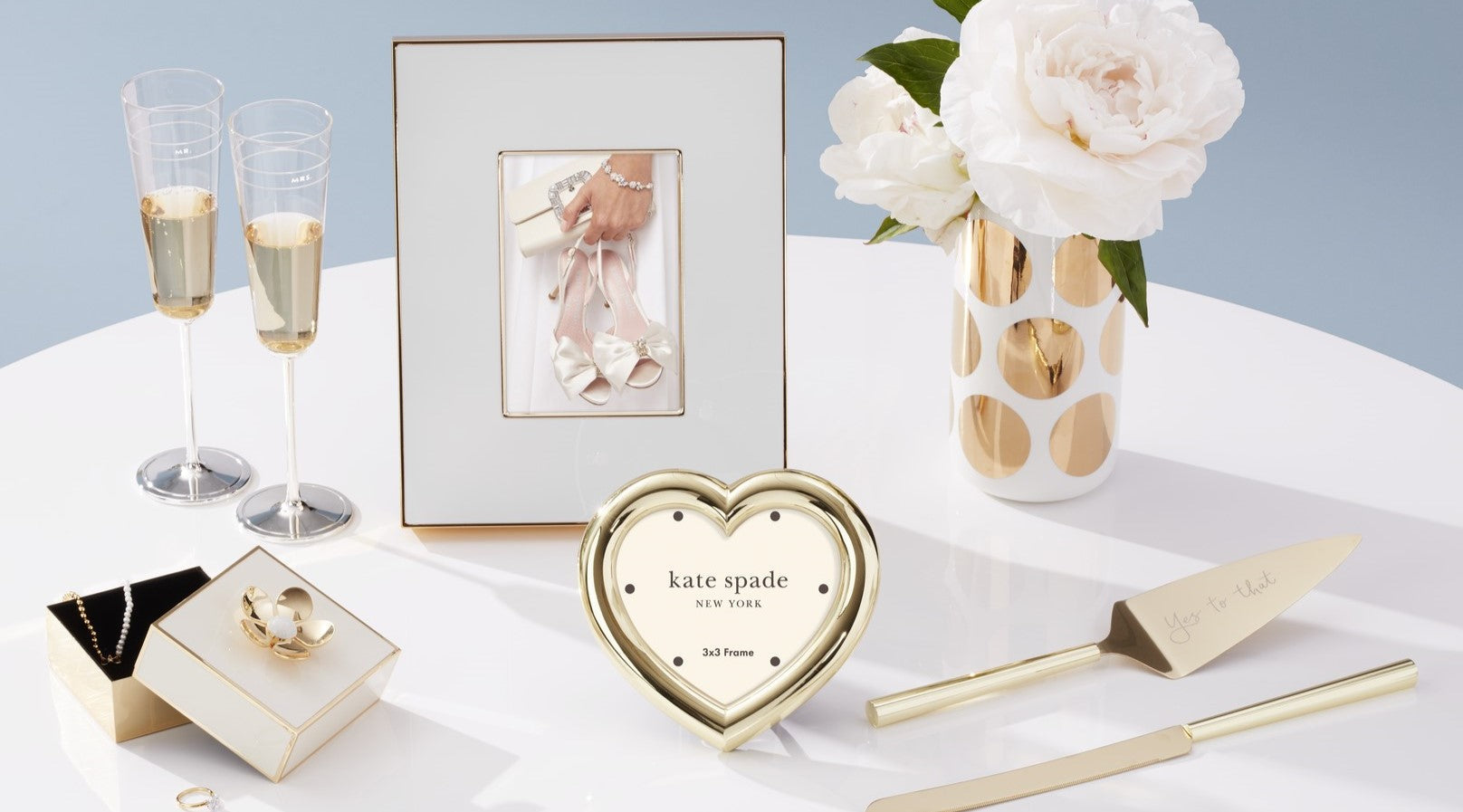 Elegant wedding gifts and gold decor