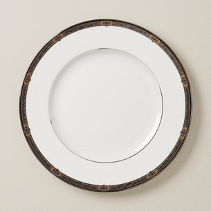 Everyday Dinner Plates
