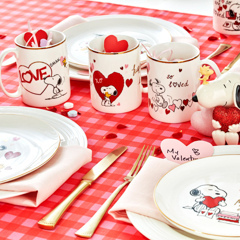 Snoopy Valentine's Day Mugs, Set of 4