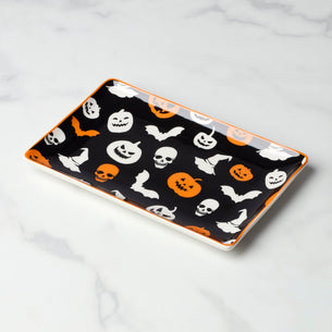 The Halloween Shop<br><h3>Extra 25% Off Use Code <b>SPOOKY</b><h3>